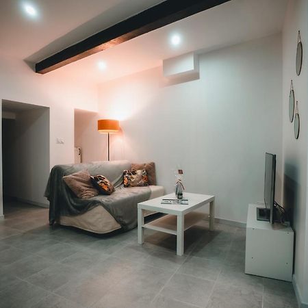 Appartement Neuf Et Moderne Dans Le Centre Ville 巴格诺尔斯·苏尔·塞斯 外观 照片