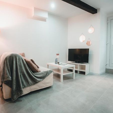 Appartement Neuf Et Moderne Dans Le Centre Ville 巴格诺尔斯·苏尔·塞斯 外观 照片
